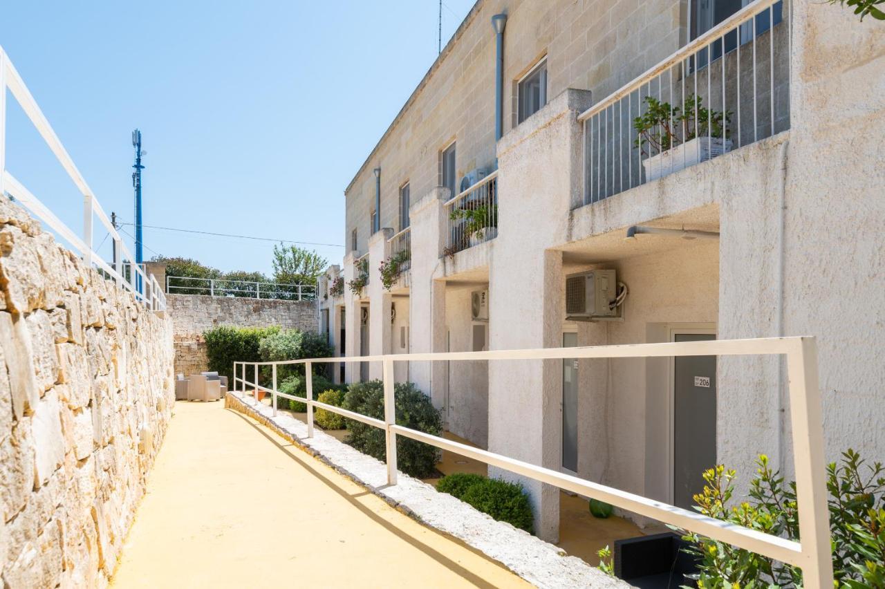 טורה סנטה סאבינה Hotel Reverse מראה חיצוני תמונה